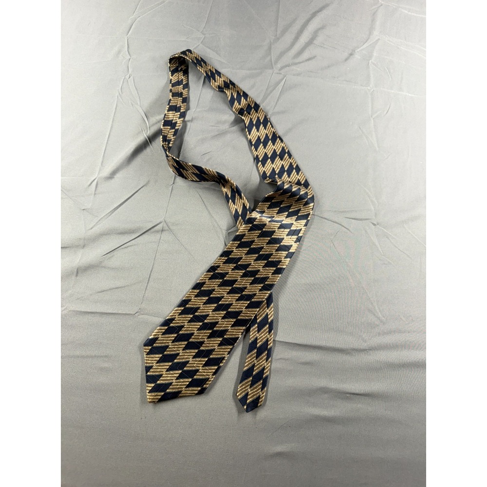 Louis Feraud 100% Silk Tie Navy Gold Geometric Wide Designer Necktie